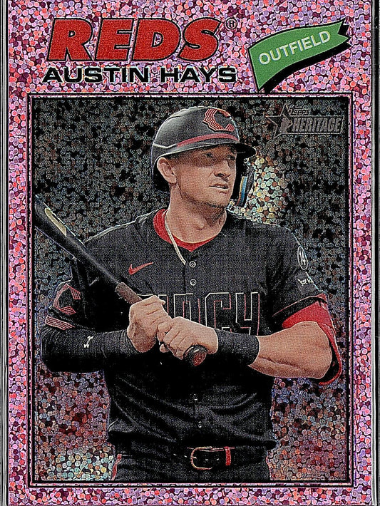 2026 Topps Heritage #80 Austin Hays Chrome Pink Sparkle Refractors