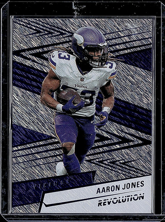 2025 Panini Revolution #89 Aaron Jones