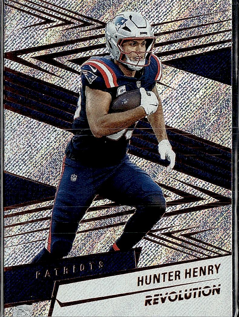 2025 Panini Revolution #57 Hunter Henry