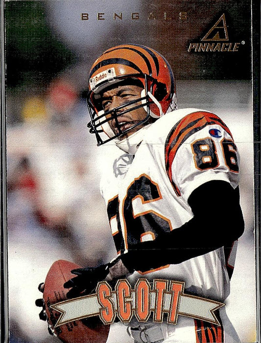 1997 Pinnacle #90 Darnay Scott