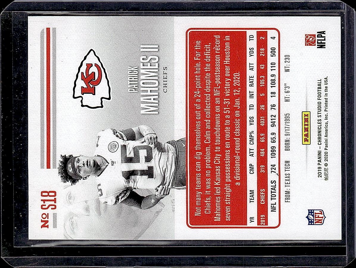 2019 Panini Chronicles #S18 Patrick Mahomes II Studio Purple #/49