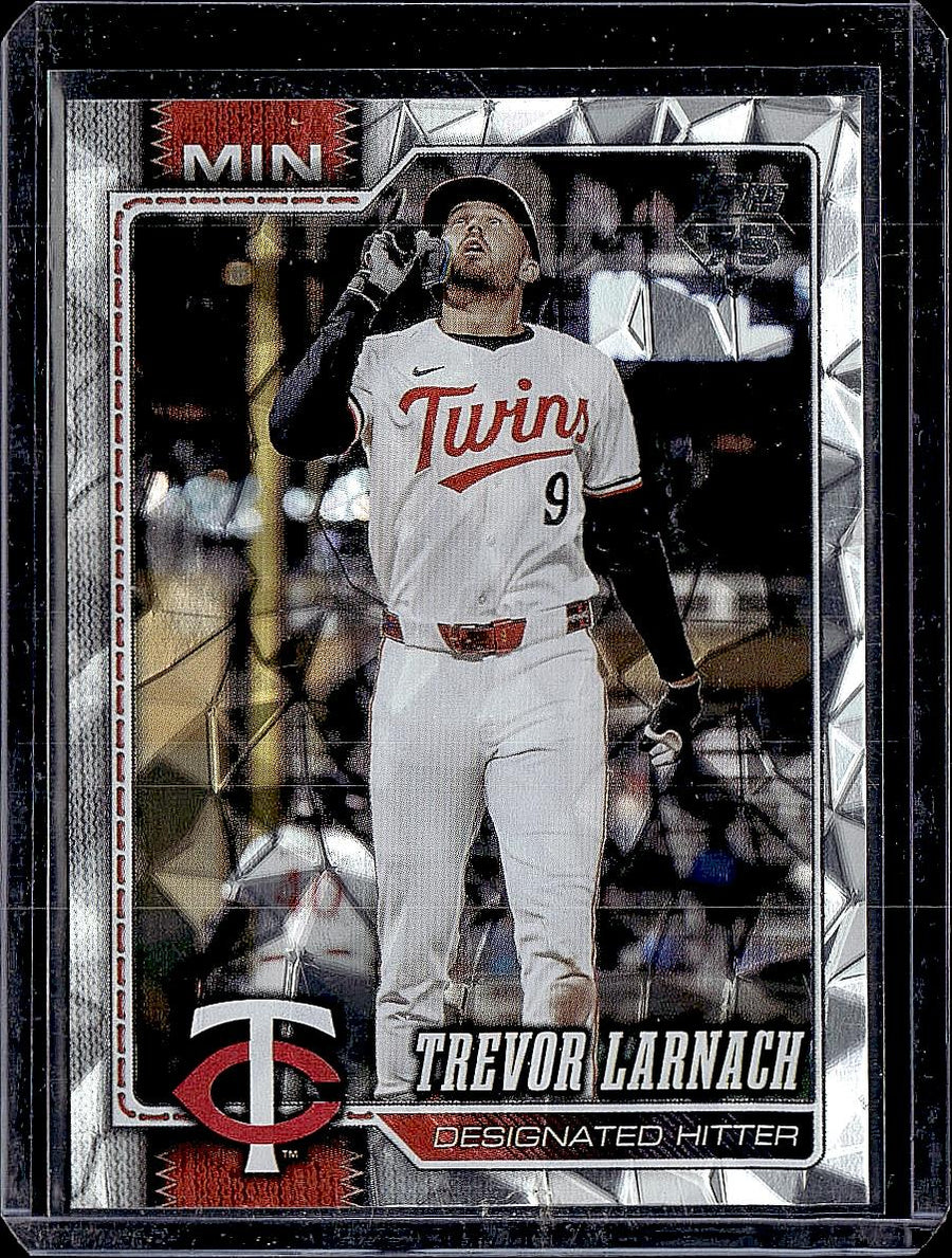 2026 Topps #68 Trevor Larnach Diamante Foil