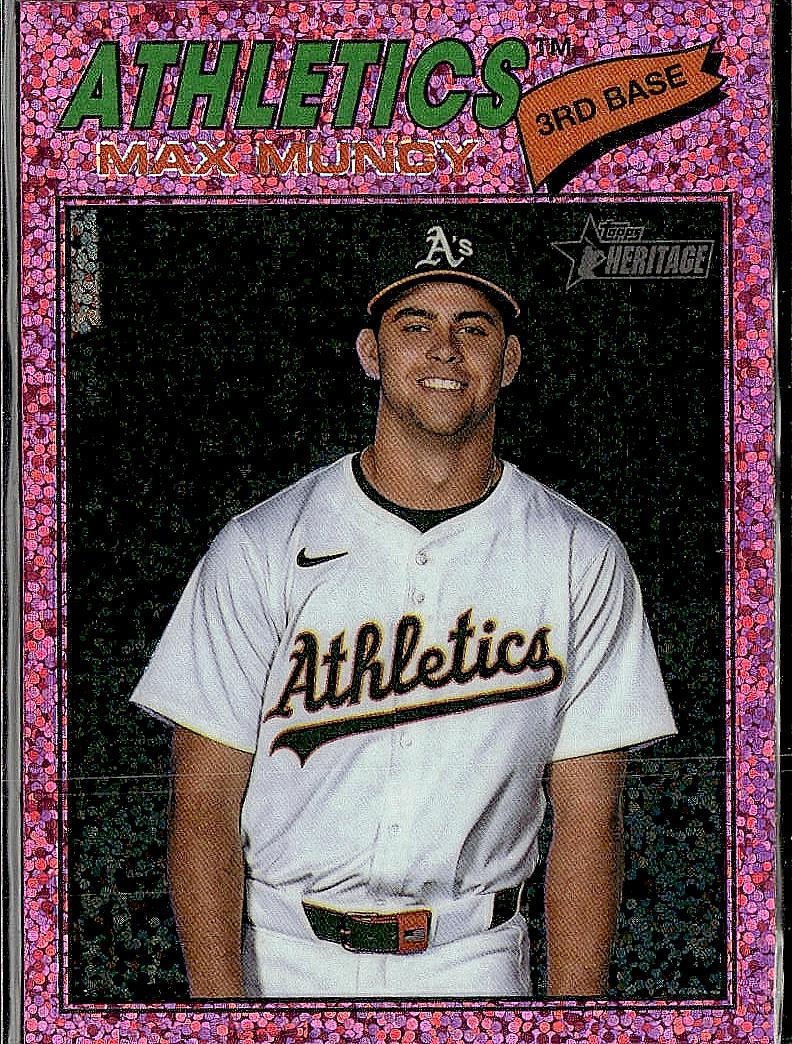 2026 Topps Heritage #105 Max Muncy Chrome Pink Sparkle Refractors