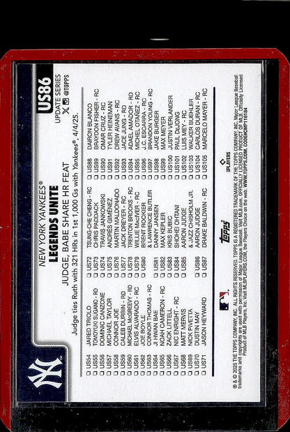 2025 Topps Update #US86 Legends Unite