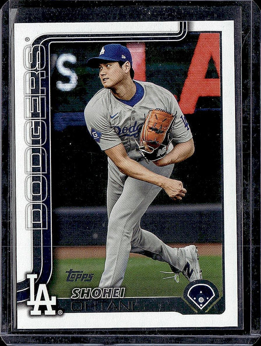 2025 Topps #400 Shohei Ohtani